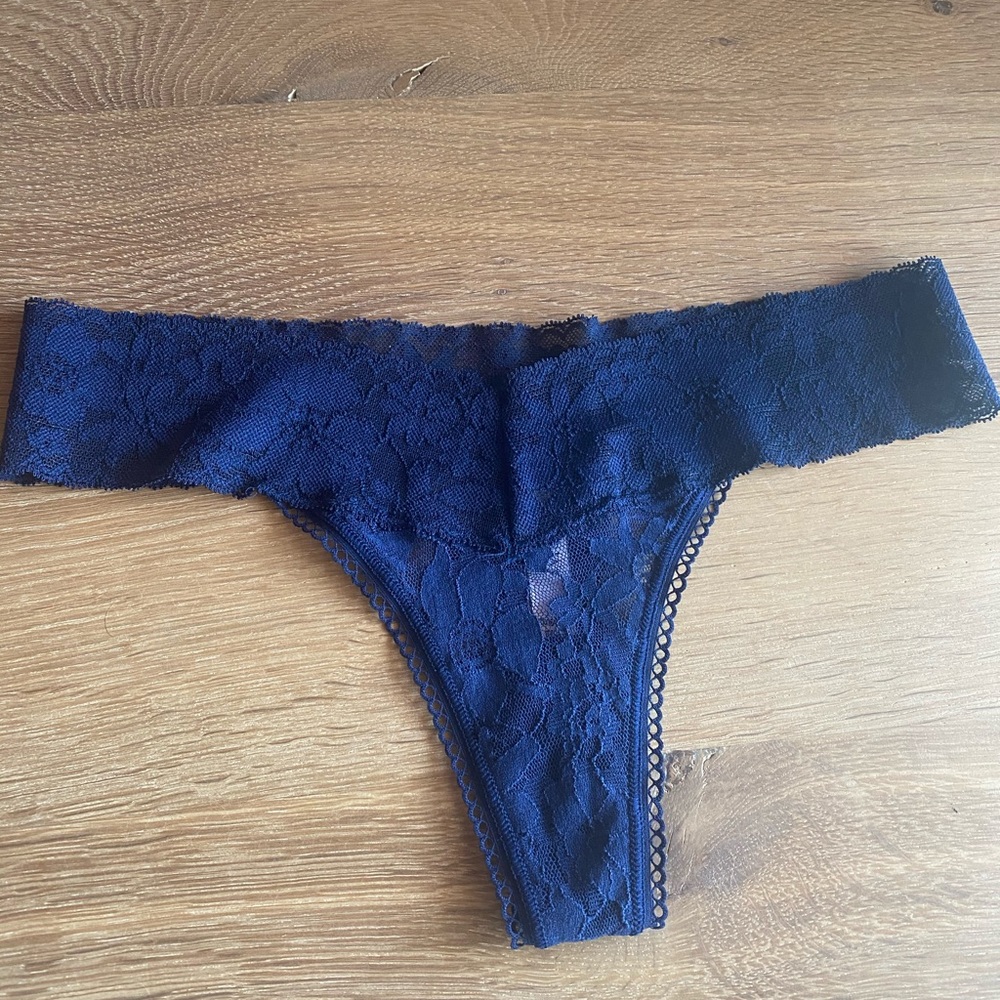 Victoria’s Secret Lacy Thong